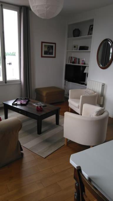 Ferienwohnung Le Nid De L'Ile Chinon Exterior foto